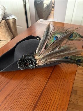 Black Felt Feathered Tricorn Colonial Style Hat, Ladies, M